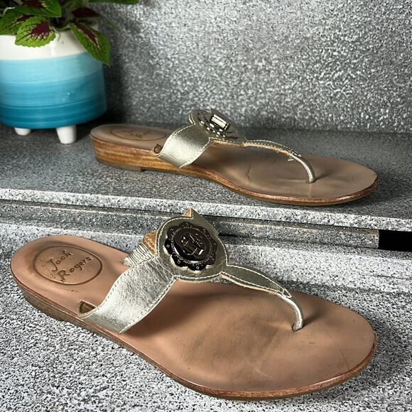 Jack Rogers Larissa Sandals Turnlock Logo Gold Sandals Flip Flops Shoes Size 5.5 - Picture 3 of 8